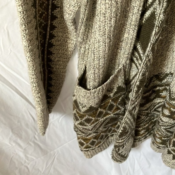 Lucky Brand: Cream/Olive Green Cardigan- warm/cozy- L - Picture 8 of 16